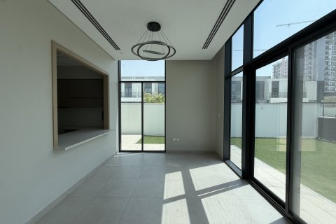 Townhouse de 4 dormitorios en Dubai, UAE No. 210458 16