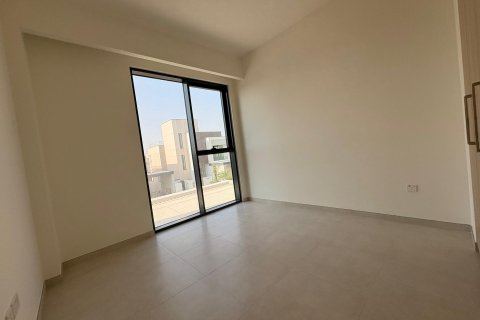 Villa de 4 dormitorios en Dubai, UAE No. 210459 9