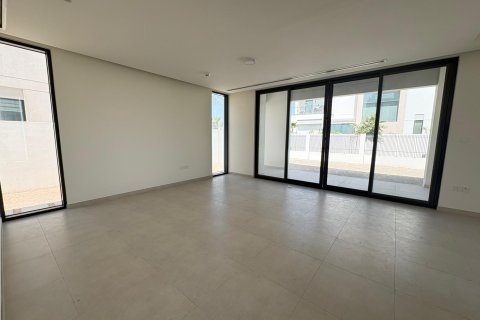 Villa de 4 dormitorios en Dubai, UAE No. 210459 25