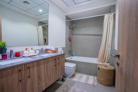 Apartment de 2 dormitorios en Dubai, UAE No. 210457 29
