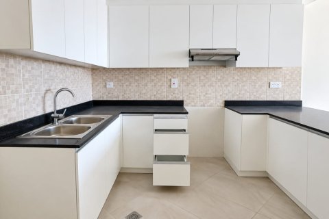 Apartment de 1 dormitorio en Dubai Sports City, UAE No. 210453 6