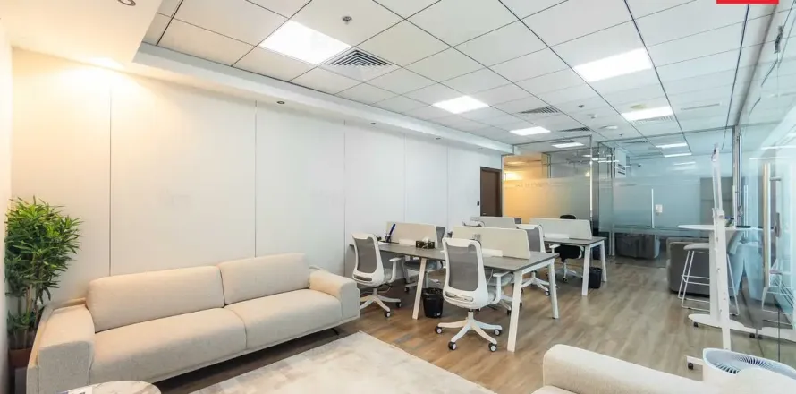104.8m² Office in Business Bay, UAE No. 173316