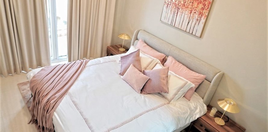 1 bedroom Apartment in Dubai Sports City, UAE No. 169403