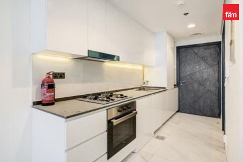 32.6m² Apartment in Dubai Studio City, UAE No. 169402 8