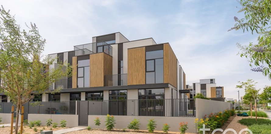 4 bedrooms Villa in Mudon, UAE No. 173587