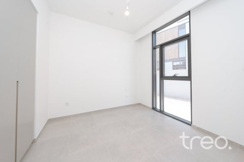 4 bedrooms Villa in Mudon, UAE No. 173587 19