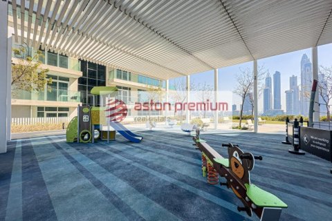 Apartment de 2 dormitorios en EMAAR Beachfront, UAE No. 143855 21