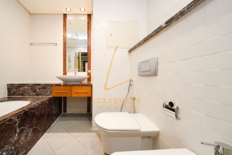 2 bedrooms Apartment in Dubai, UAE No. 147921 22