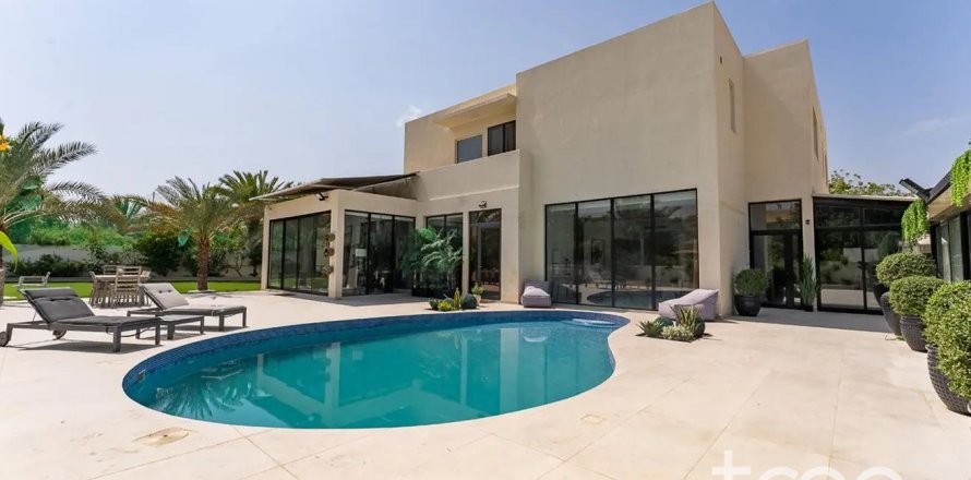Villa de 5 chambres à Saheel, UAE No. 186599