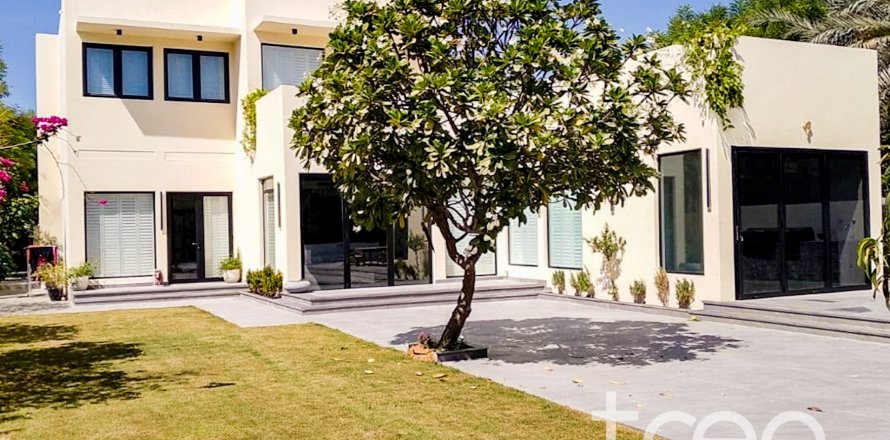 Villa de 4 chambres à Saheel, UAE No. 186598