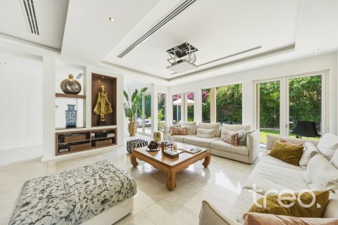 Villa de 5 chambres à Saheel, UAE No. 186600 18