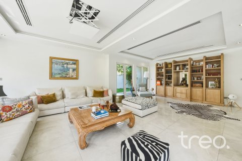 Villa de 5 chambres à Saheel, UAE No. 186600 17