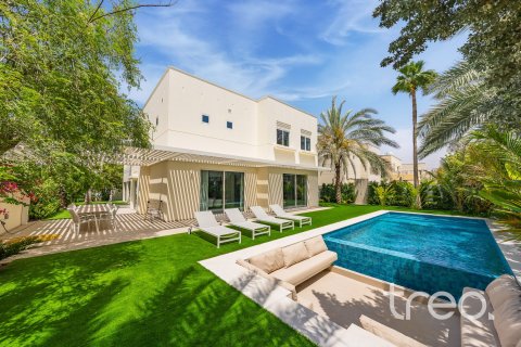 Villa de 5 chambres à Meadows, UAE No. 186601