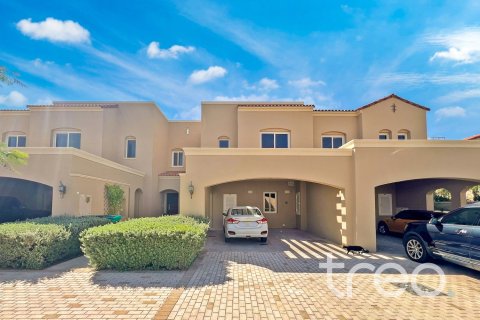 3 غرف نوم فيلا في Bella Casa, الإمارات العربية المتحدة رقم 174179