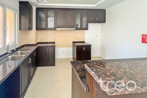 3 غرف نوم فيلا في Bella Casa, الإمارات العربية المتحدة رقم 174179 6