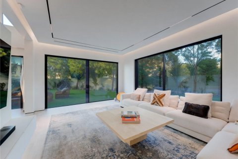 Villa de 4 dormitorios en Dubai, UAE No. 183454 7
