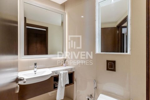 Apartment de 2 dormitorios en The Address Residence Fountain Views, UAE No. 84285 9