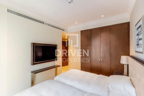 Apartment de 2 dormitorios en The Address Residence Fountain Views, UAE No. 84285 16