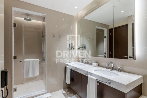 Apartment de 2 dormitorios en The Address Residence Fountain Views, UAE No. 84285 7