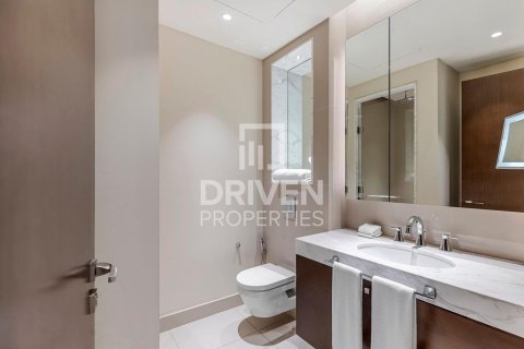 Apartment de 2 dormitorios en The Address Residence Fountain Views, UAE No. 84285 15