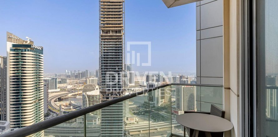 Apartment de 2 dormitorios en The Address Residence Fountain Views, UAE No. 84285