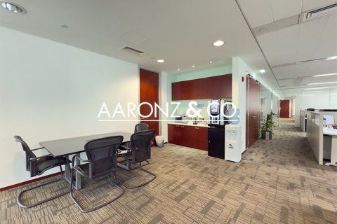 Office de 557m² en Sheikh Zayed Road, UAE No. 142861 11