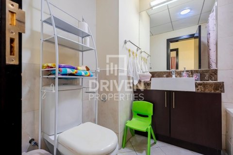 Квартира с 3 спальнями в Джумейра Вилладж Серкл, ОАЭ №83741 15