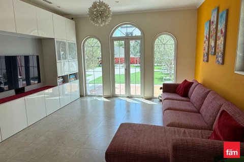 3 غرف نوم فيلا في Jumeirah Park, الإمارات العربية المتحدة رقم 164460 11