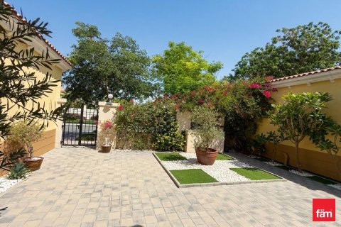 3 غرف نوم فيلا في Jumeirah Park, الإمارات العربية المتحدة رقم 164460 15