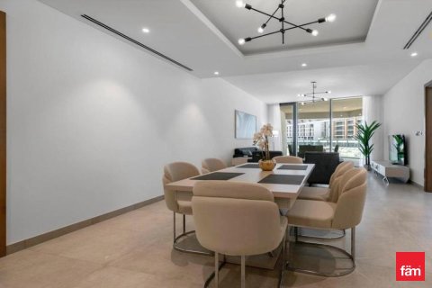 Квартира с 3 спальнями в Дубай, ОАЭ №140360 4