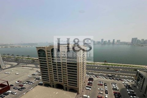 Land de 2406m²  No. 112635 2