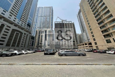 Land de 2406m²  No. 112635 4