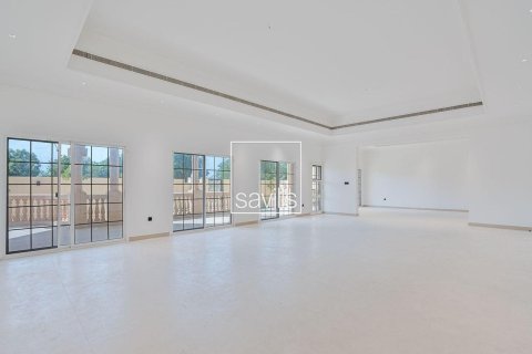 Villa de 5 chambres à Al Mina, UAE No. 209206