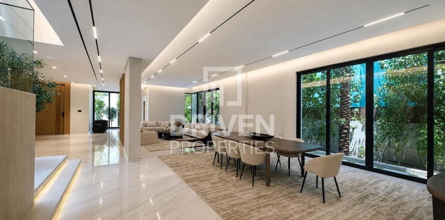 Вилла студия в Nad Al Sheba 1, ОАЭ №209212