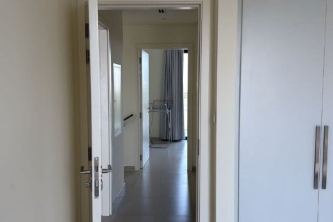 Villa de 3 dormitorios en EMAAR South, UAE No. 162278 6