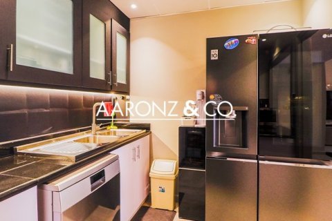 3 bedrooms Apartment  No. 110081 17