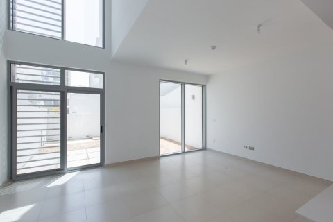 Apartment de 2 dormitorios en Dubai, UAE No. 168546 4