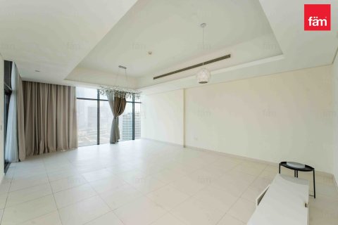 Квартира с 3 спальнями №107505 3