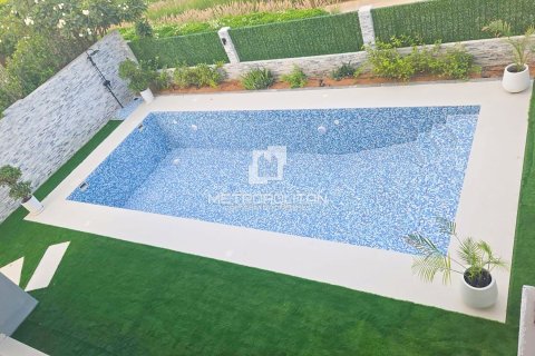 Villa de 5 dormitorios No. 129123 17