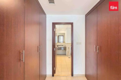 Квартира с 3 спальнями №127434 14