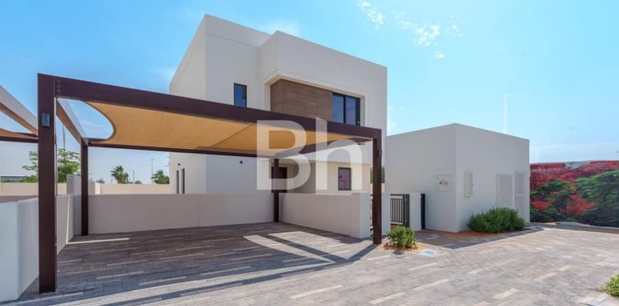 Villa de 3 chambres à Yas Island, UAE No. 67065