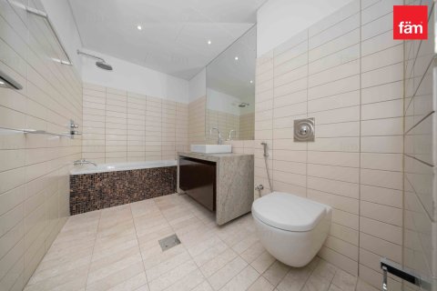 2 غرف نوم شقة في Sheikh Zayed Road, الإمارات العربية المتحدة رقم 134688 9