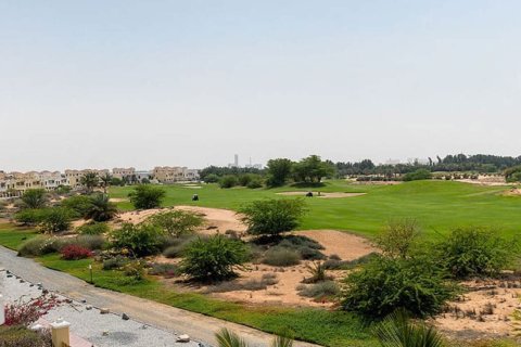 4 bedrooms Townhouse in Ras Al Khaimah, UAE No. 183712 7