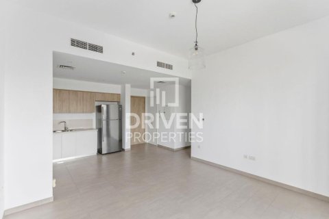 Квартира с 2 спальнями в Executive Residences, ОАЭ №193776 4