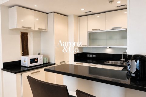 2 bedrooms Apartment in Jumeirah Lake Towers, UAE No. 161613 9