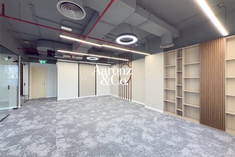 111مربع، مكتب في أبراج بحيرة جميرا, الإمارات العربية المتحدة رقم 161610 9