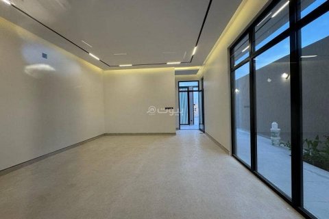 Квартира с 4 спальнями в Эр-Рияд, Саудовская Аравия №62585 22