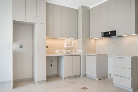Таунхаус с 2 спальнями в District 7, ОАЭ №40660 2