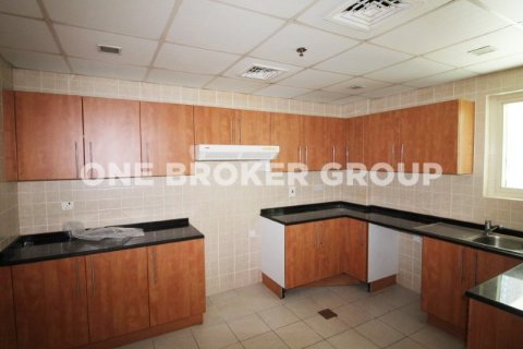 Appartement de 2 chambres à Dubai, UAE No. 95741 17
