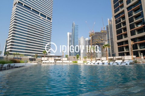 2 bedrooms Apartment in Business Bay, UAE No. 136372 19
